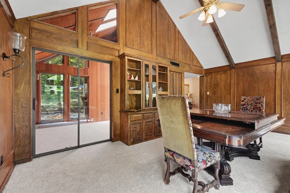 135 Creekside Drive Double Oak, TX 75077