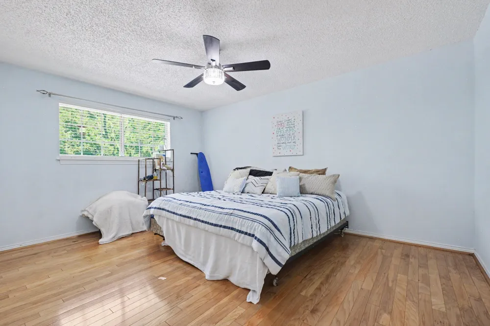 135 Creekside Drive Double Oak, TX 75077