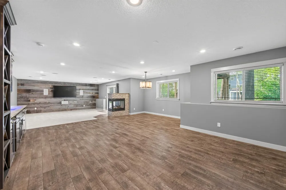 16074 Rhinestone Street NW Ramsey, MN 55303