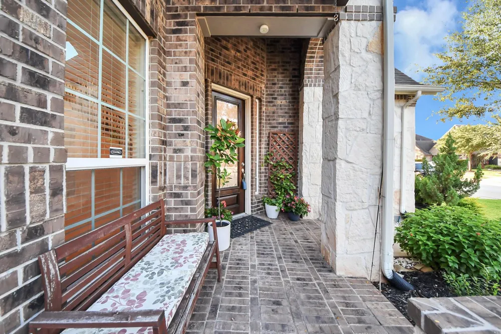 818 Butterfly Garden Trail Richmond, TX 77406