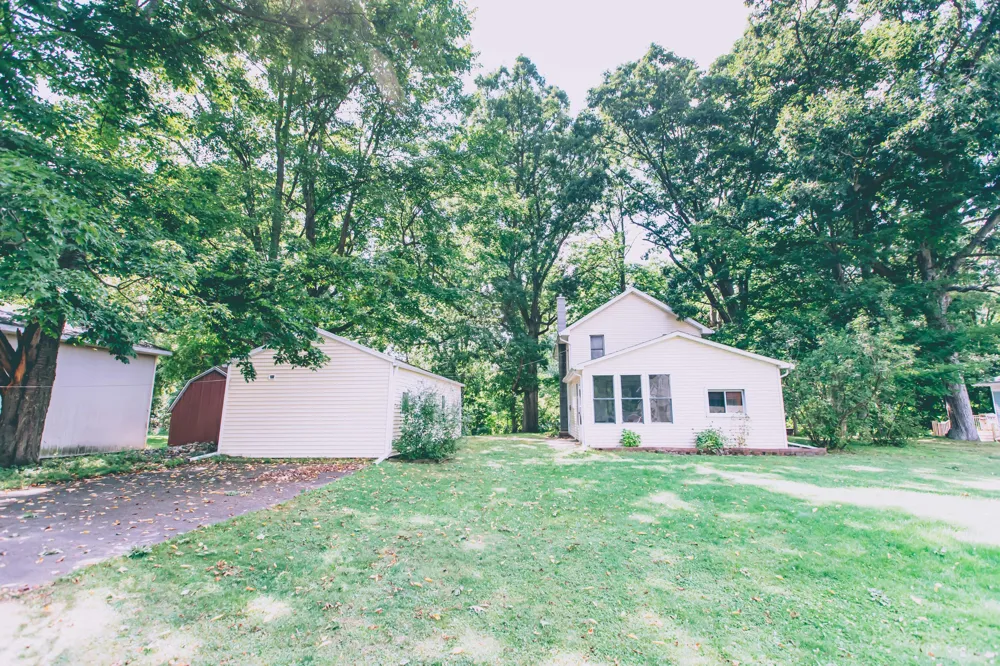 307 Railroad Street Leslie, MI 49251