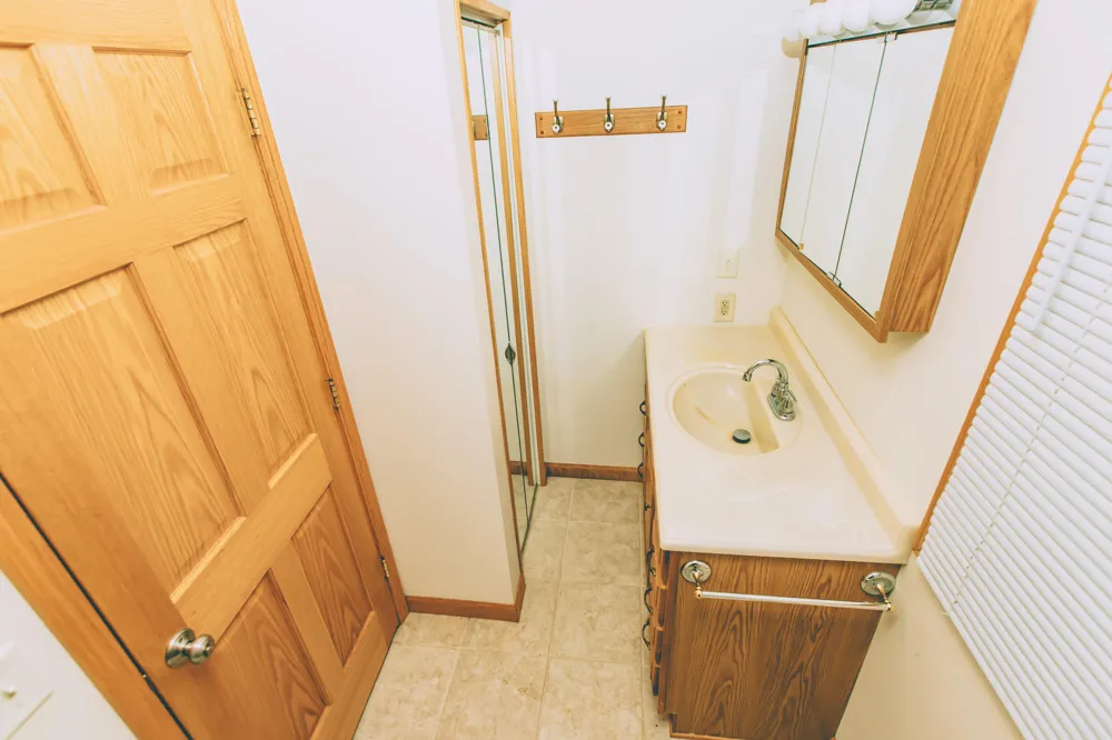 307 Railroad Street Leslie, MI 49251