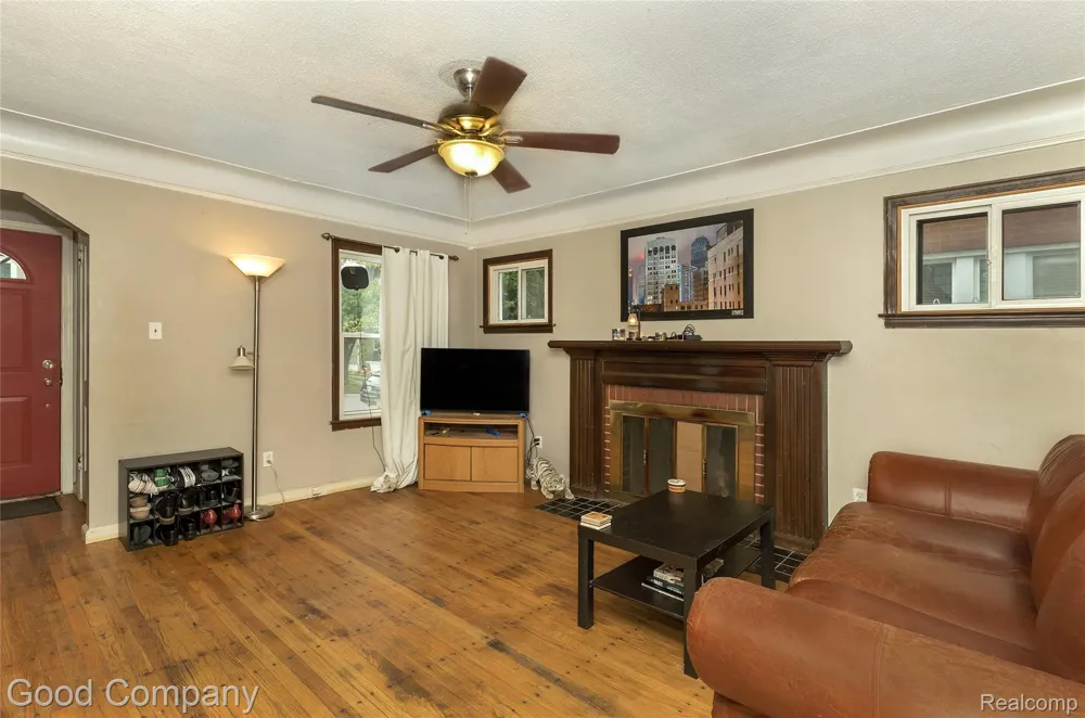 330 E Webster Street Ferndale City, MI 48220