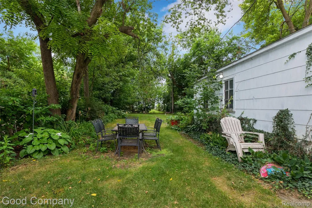 330 E Webster Street Ferndale City, MI 48220