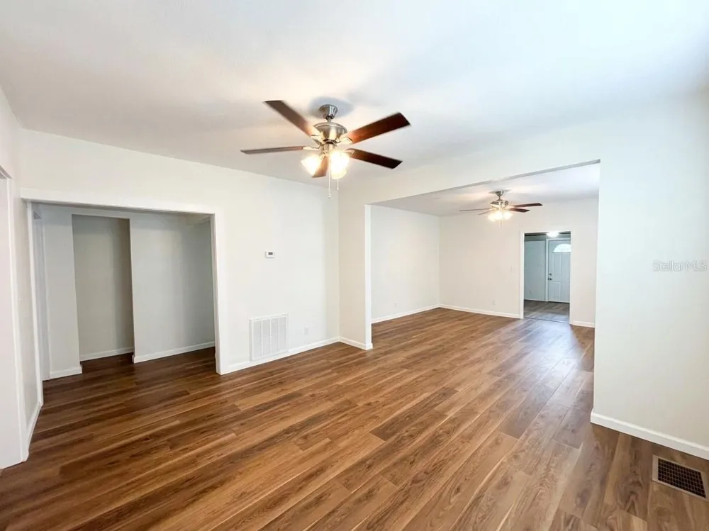 320 W BULLARD AVENUE Lake Wales, FL 33853