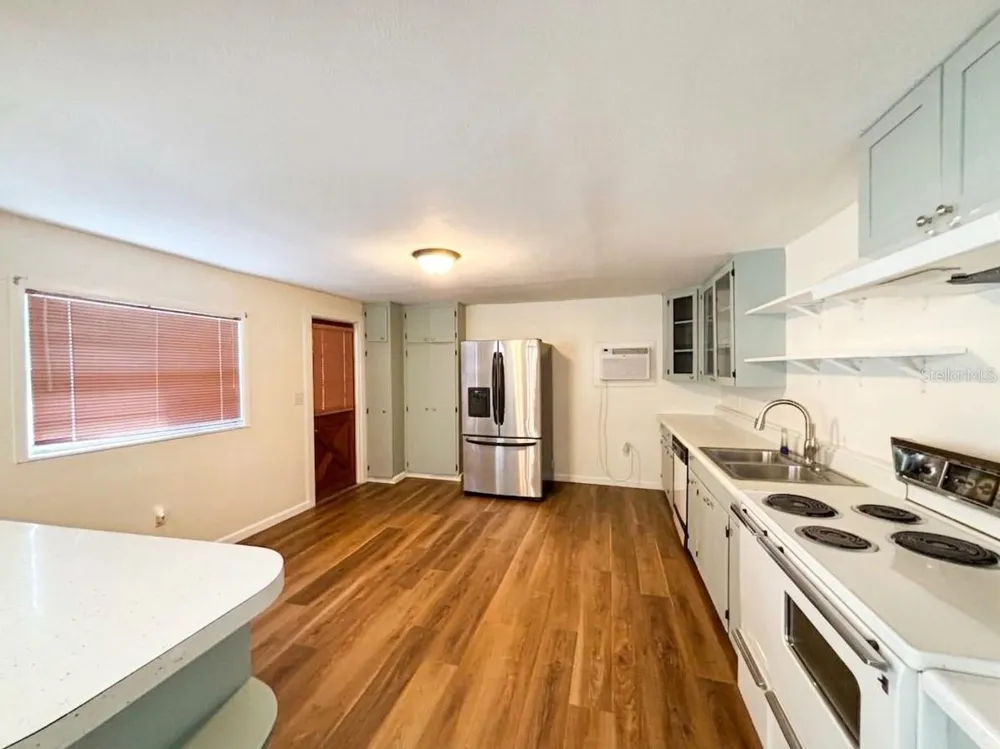 320 W BULLARD AVENUE Lake Wales, FL 33853