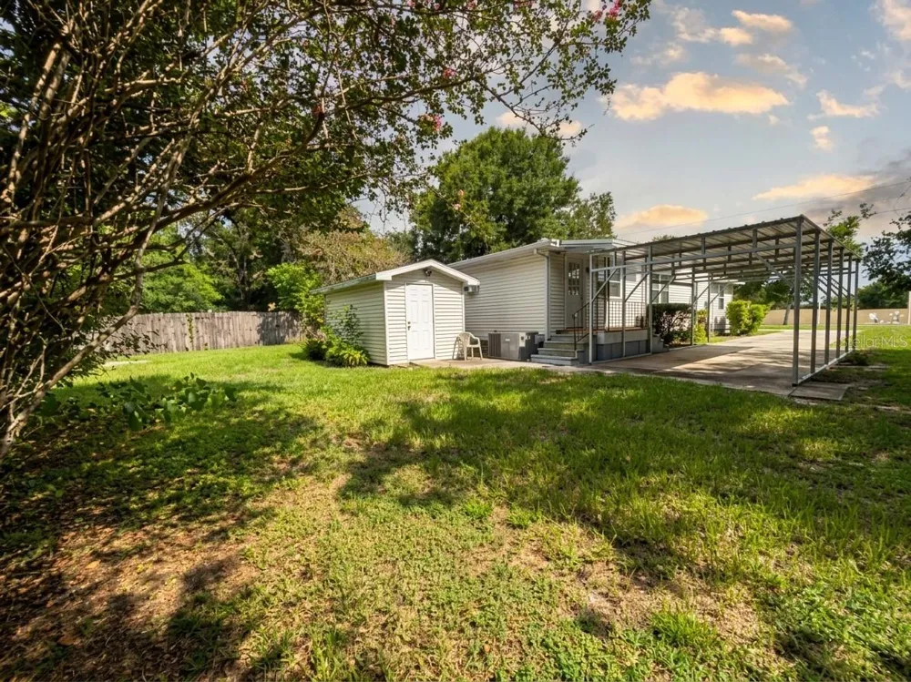 320 W BULLARD AVENUE Lake Wales, FL 33853
