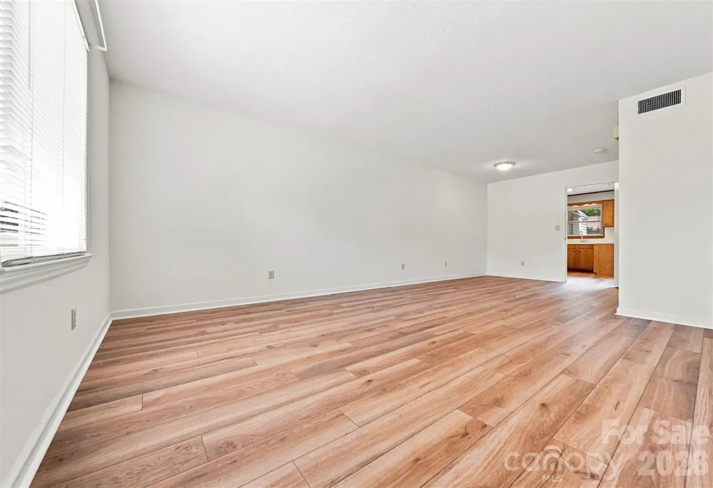 1330 5th Street NE #102 Hickory, NC 28601
