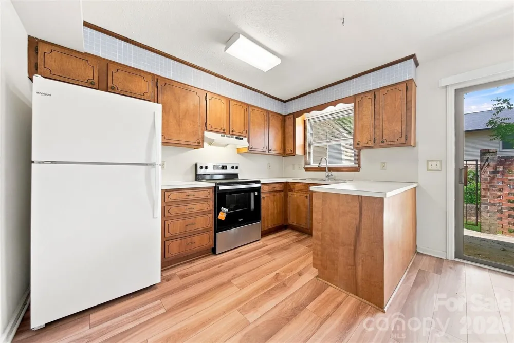 1330 5th Street NE #102 Hickory, NC 28601