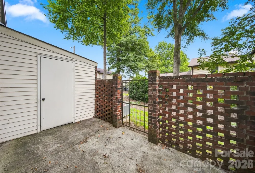 1330 5th Street NE #102 Hickory, NC 28601