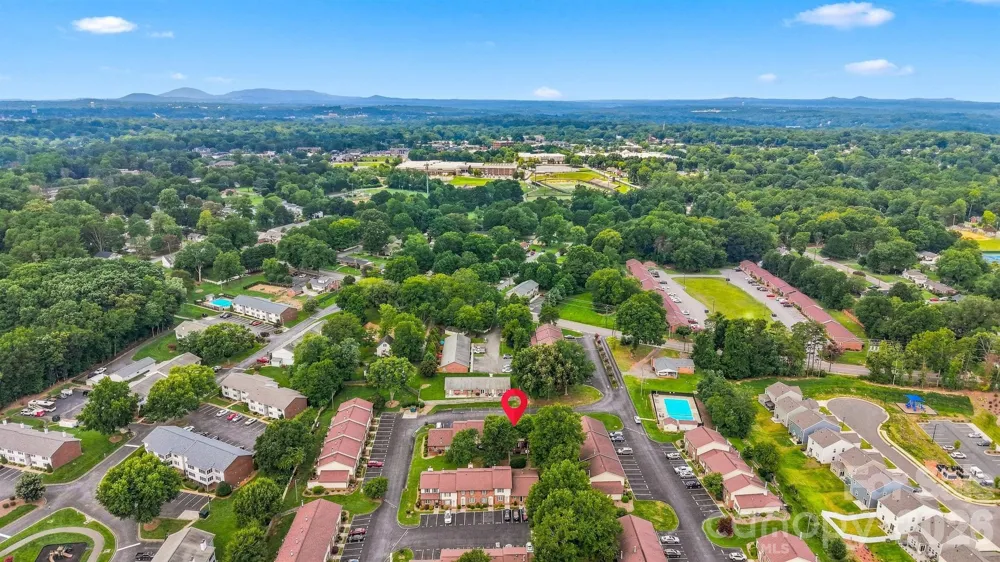 1330 5th Street NE #102 Hickory, NC 28601