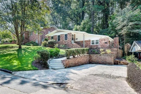 801 MARSTEVAN DRIVE