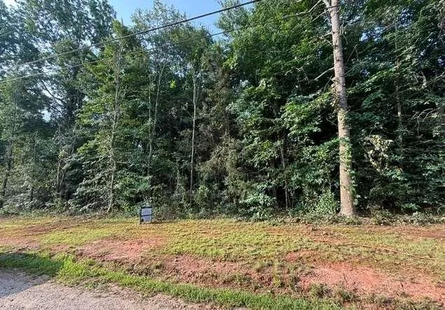 LT 113 Normandy Trail Lavonia, GA 30553