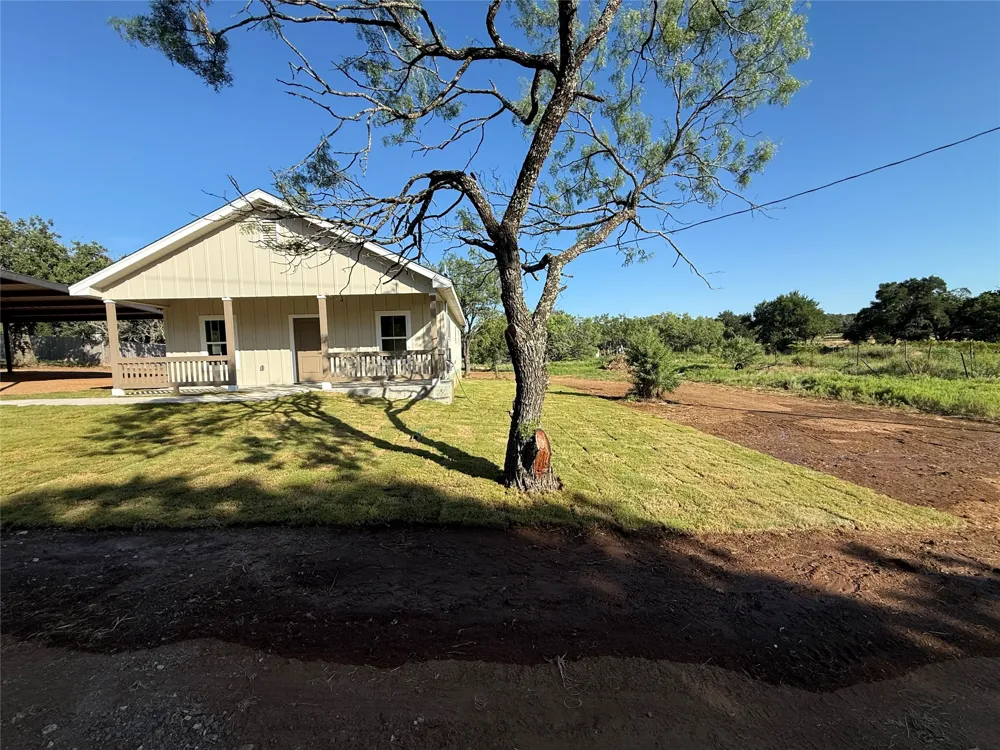 1882 County Road 1154 Lampasas, TX 76550
