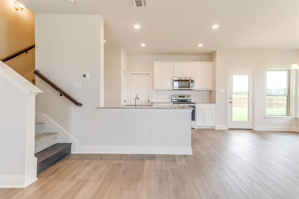 1533 Homeplace Circle Mansfield, TX 76063