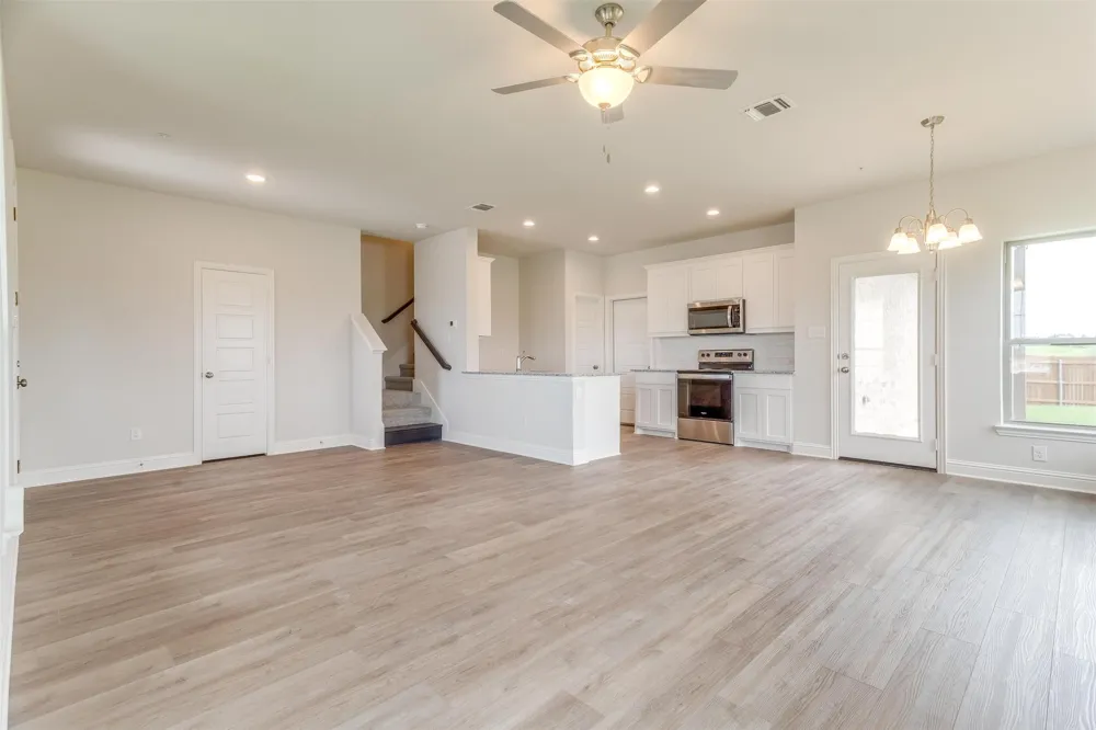 1533 Homeplace Circle Mansfield, TX 76063