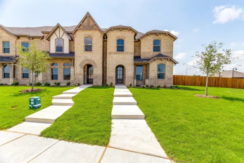 1533 Homeplace Circle