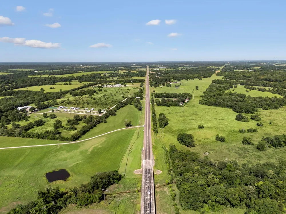 18121 Highway 105 E Plantersville, TX 77363