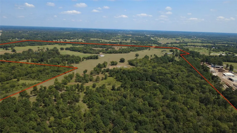 18121 Highway 105 E Plantersville, TX 77363