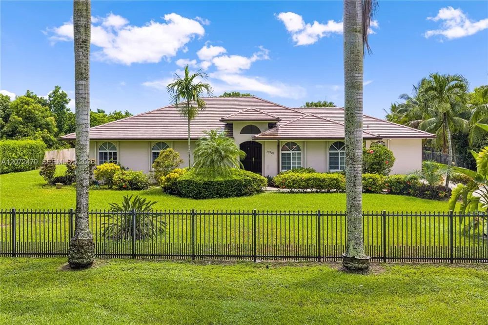 15720 SW 252nd St Homestead, FL 33031