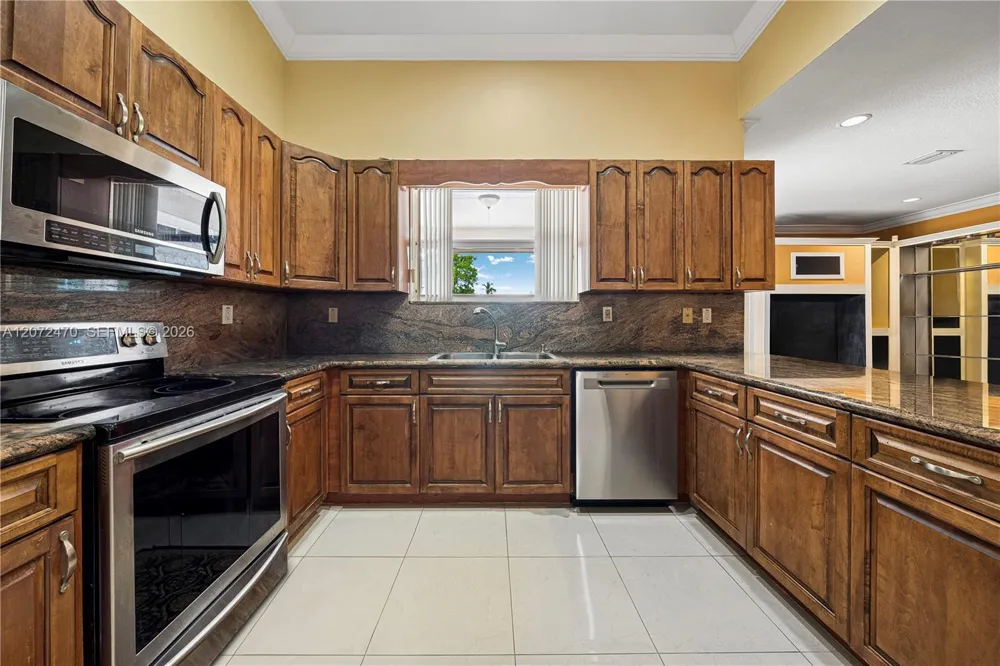 15720 SW 252nd St Homestead, FL 33031