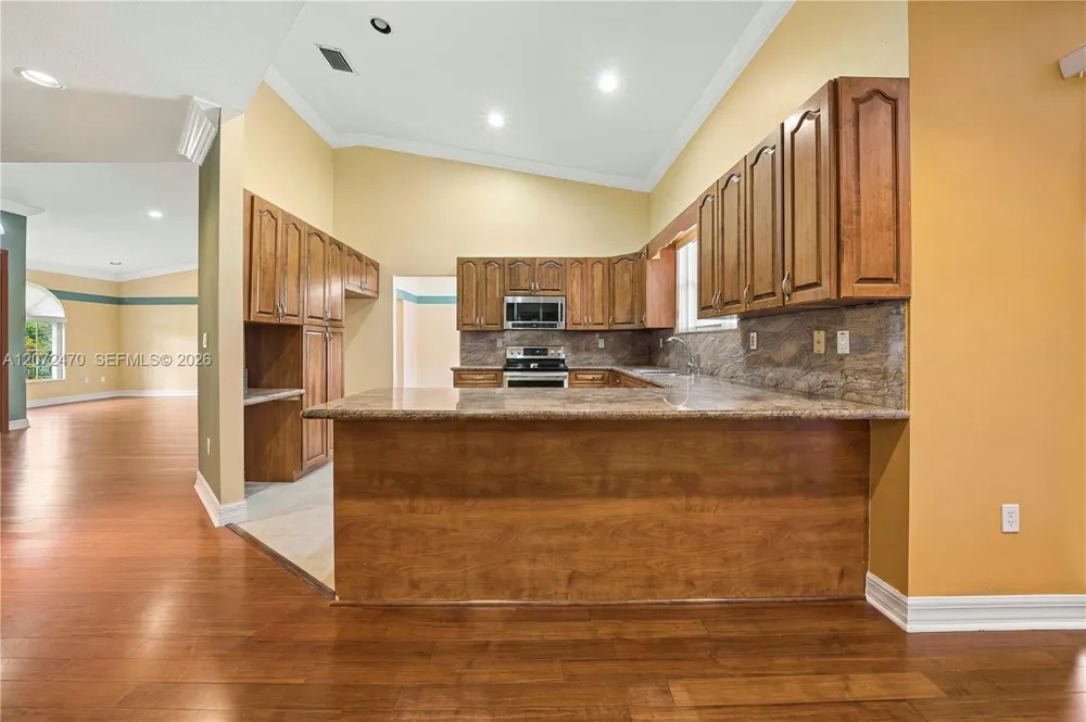 15720 SW 252nd St Homestead, FL 33031