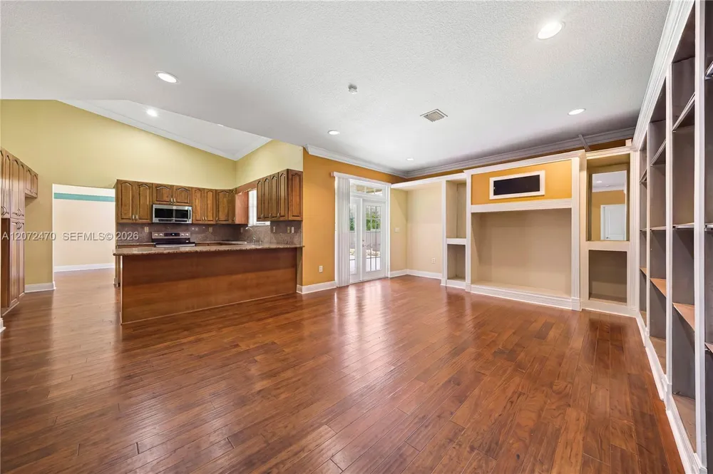 15720 SW 252nd St Homestead, FL 33031