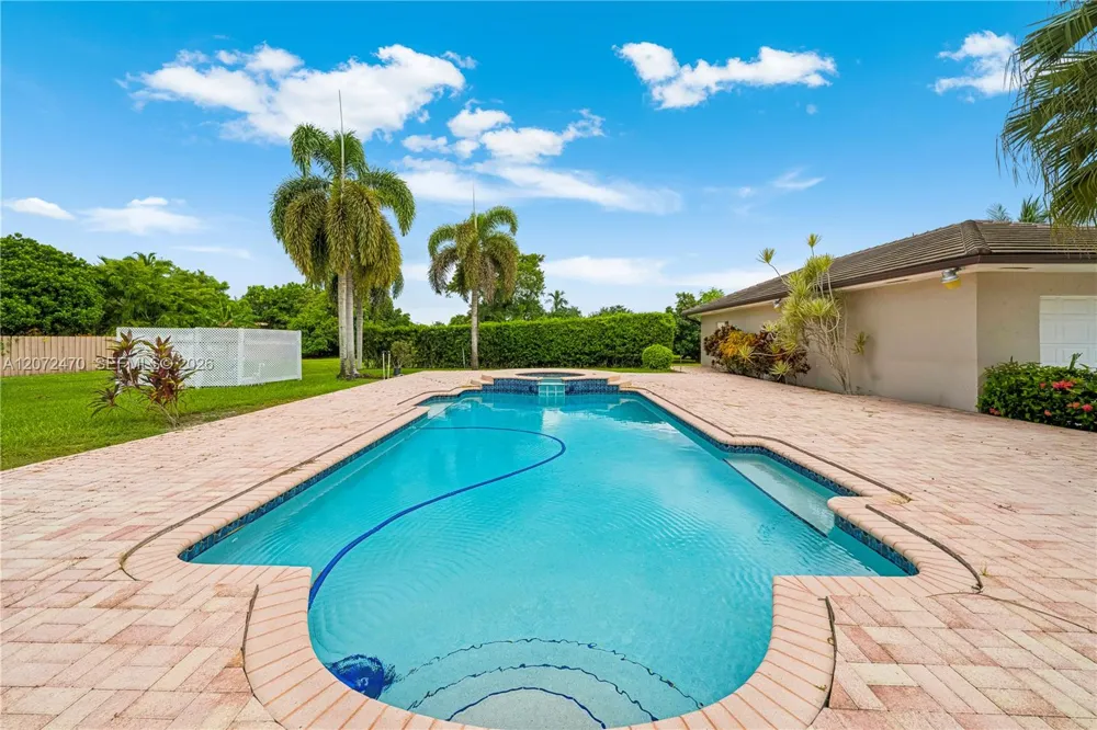 15720 SW 252nd St Homestead, FL 33031
