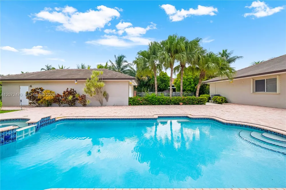 15720 SW 252nd St Homestead, FL 33031
