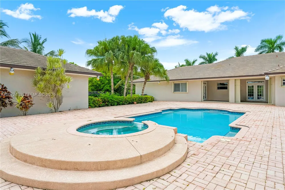 15720 SW 252nd St Homestead, FL 33031