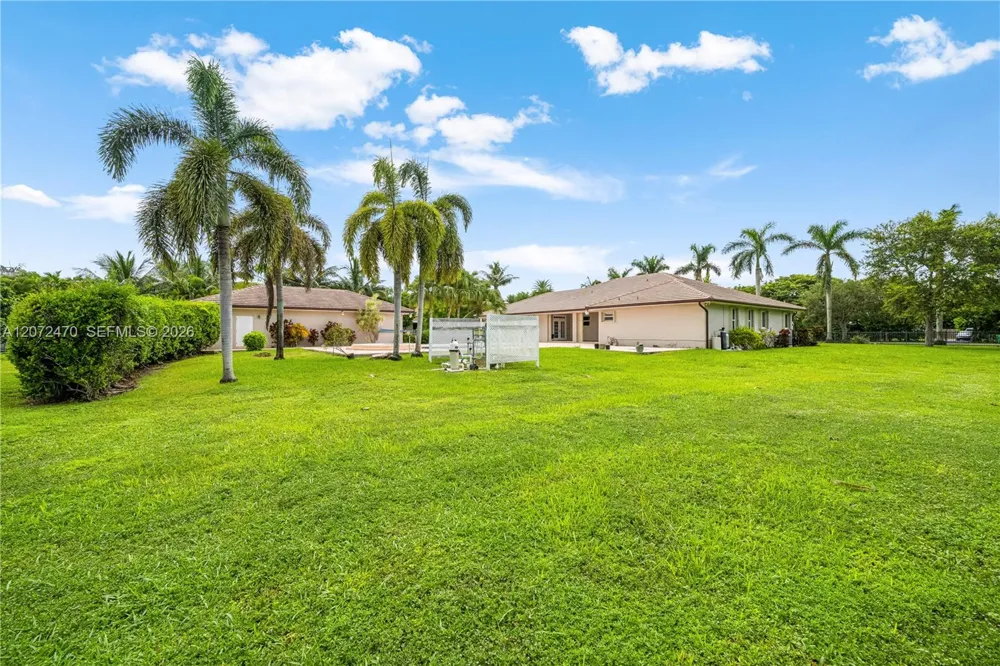 15720 SW 252nd St Homestead, FL 33031