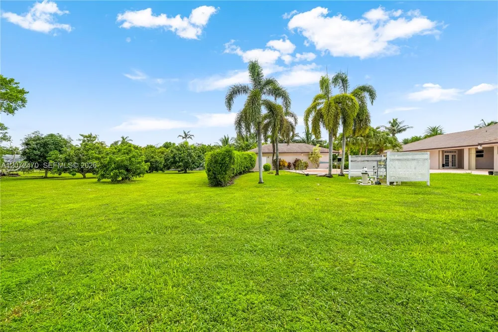 15720 SW 252nd St Homestead, FL 33031