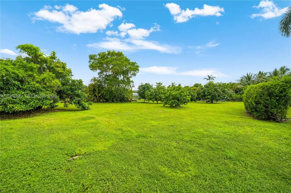 15720 SW 252nd St Homestead, FL 33031