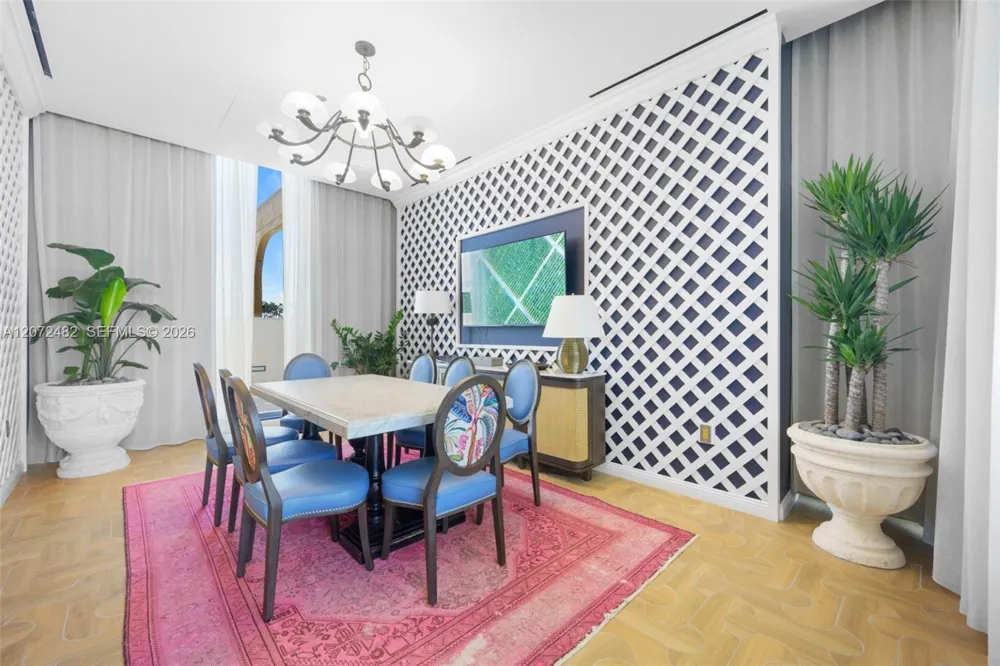 2700 NW 2nd Ave #201 Miami, FL 33127