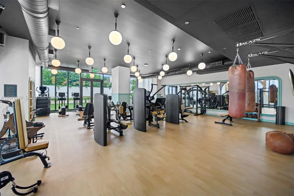 2700 NW 2nd Ave #201 Miami, FL 33127