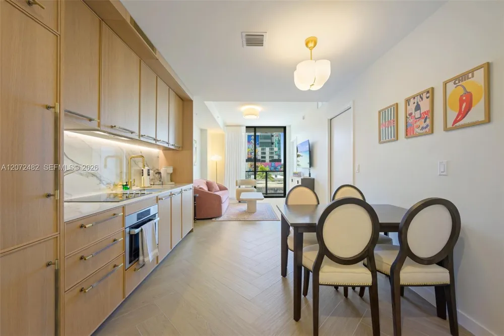 2700 NW 2nd Ave #201 Miami, FL 33127