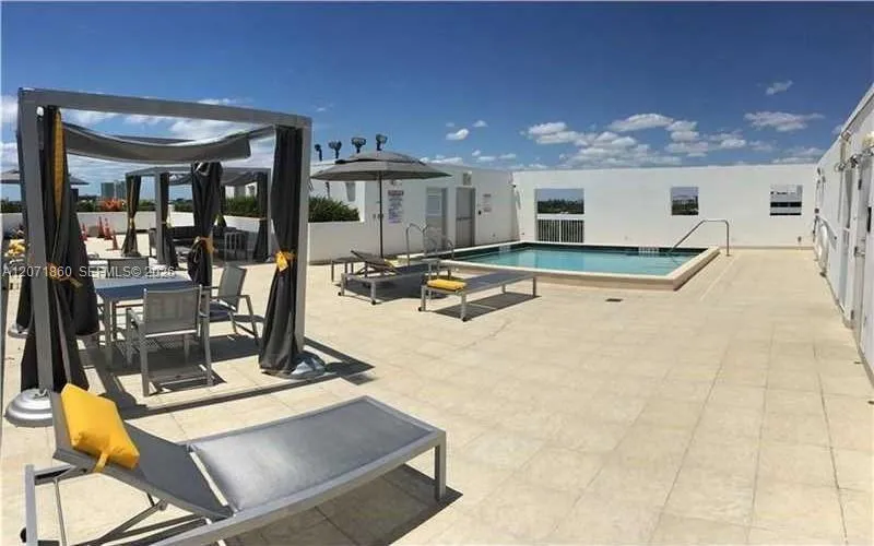 2740 SW 28th Ter #206 Miami, FL 33133