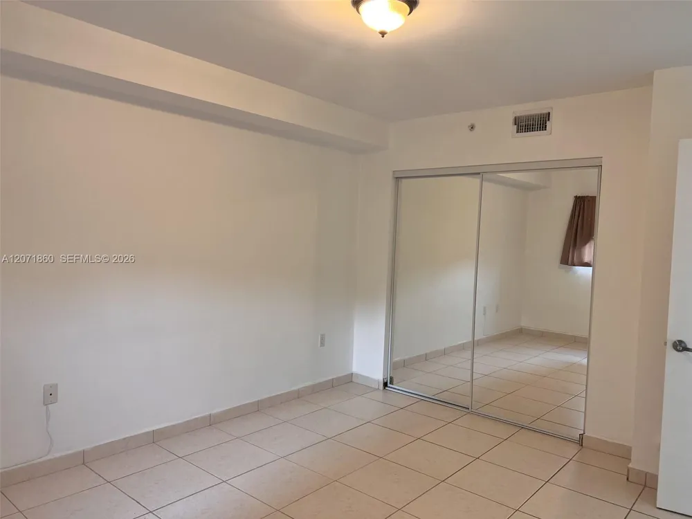 2740 SW 28th Ter #206 Miami, FL 33133