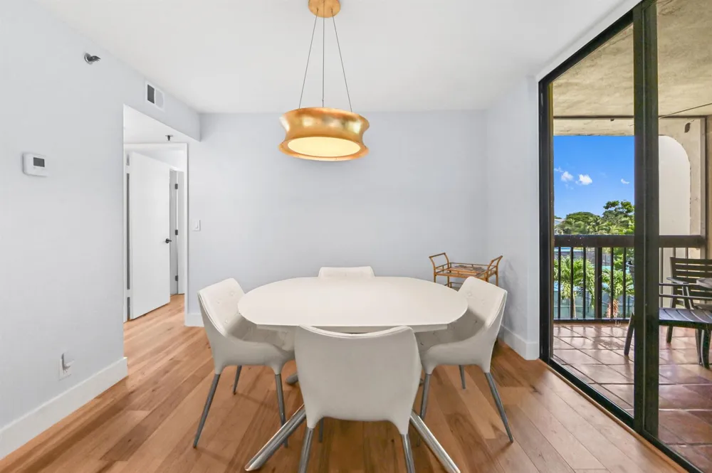 955 Egret Circle #408 Delray Beach, FL 33444