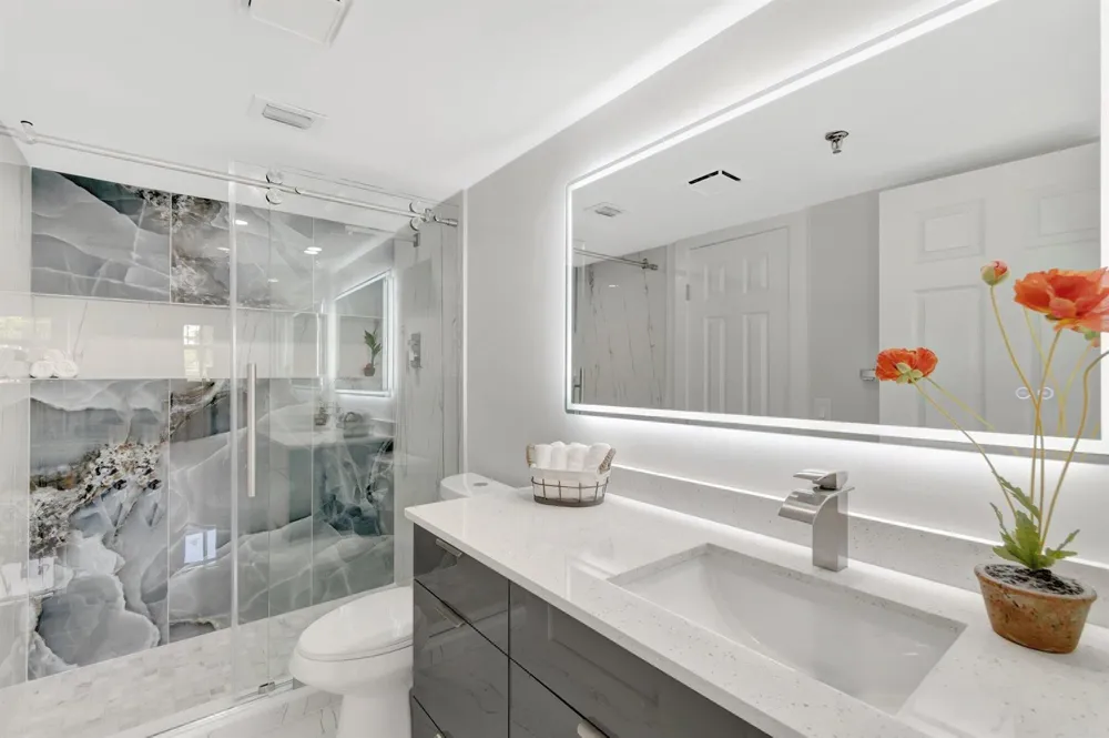 7240 Huntington Lane #202 Delray Beach, FL 33446