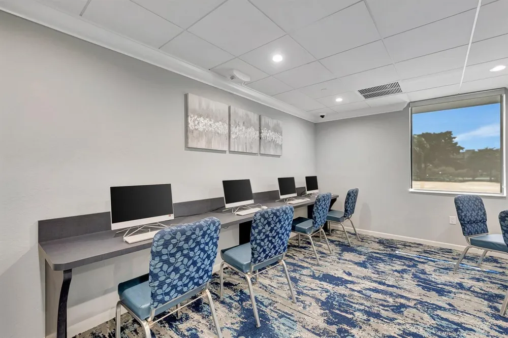 7240 Huntington Lane #202 Delray Beach, FL 33446