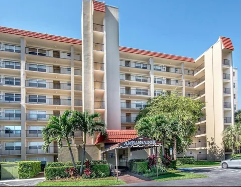 3465 VIA POINCIANA #804