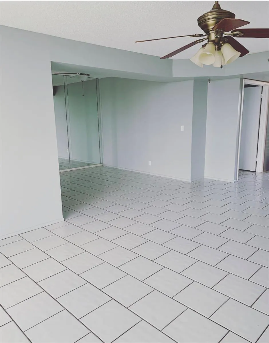 3465 VIA POINCIANA #804 Lake Worth, FL 33467