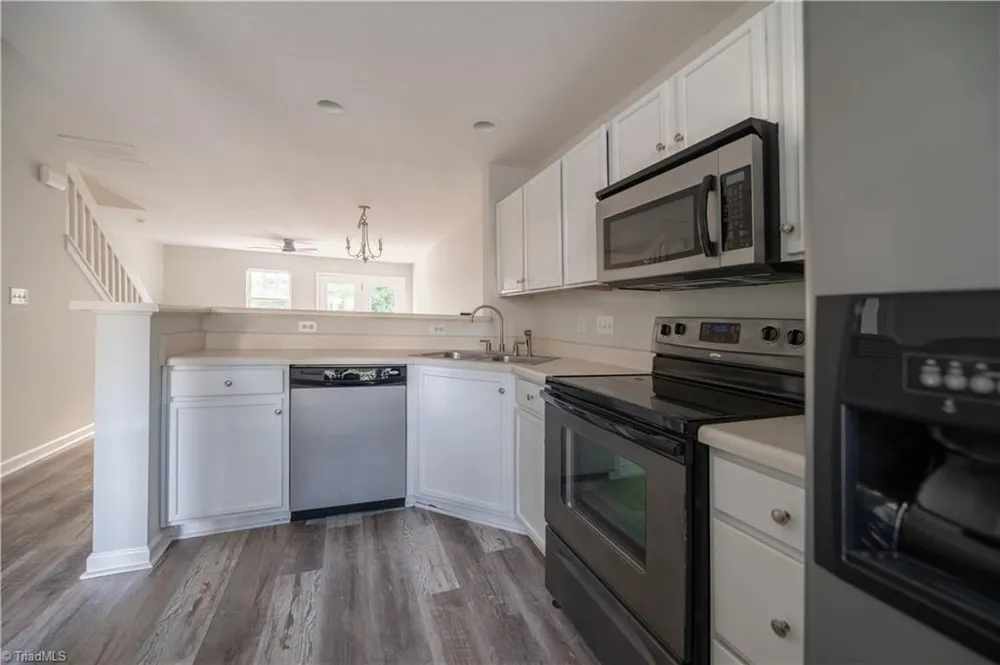 1024 Oak Blossom Way Whitsett, NC 27377