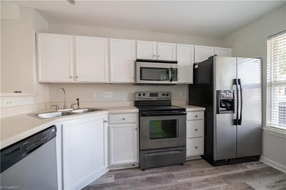 1024 Oak Blossom Way Whitsett, NC 27377