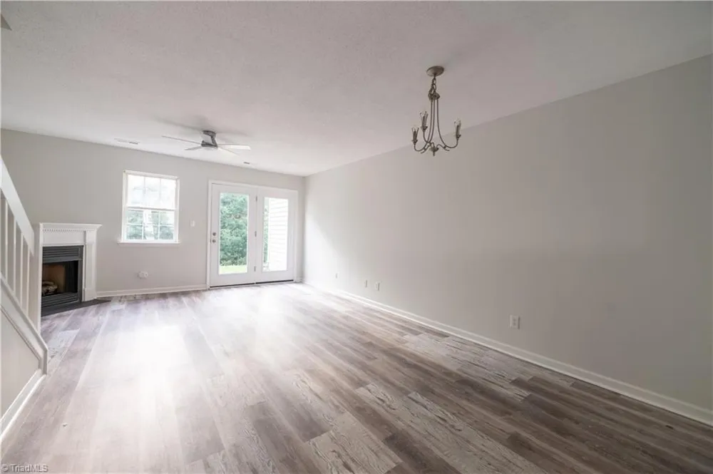 1024 Oak Blossom Way Whitsett, NC 27377