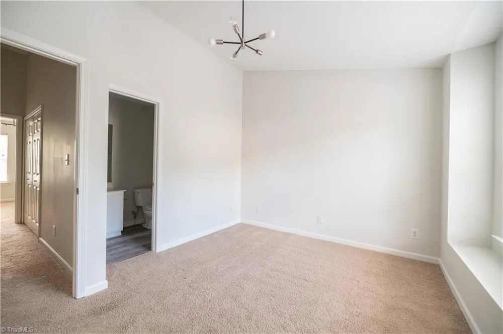 1024 Oak Blossom Way Whitsett, NC 27377