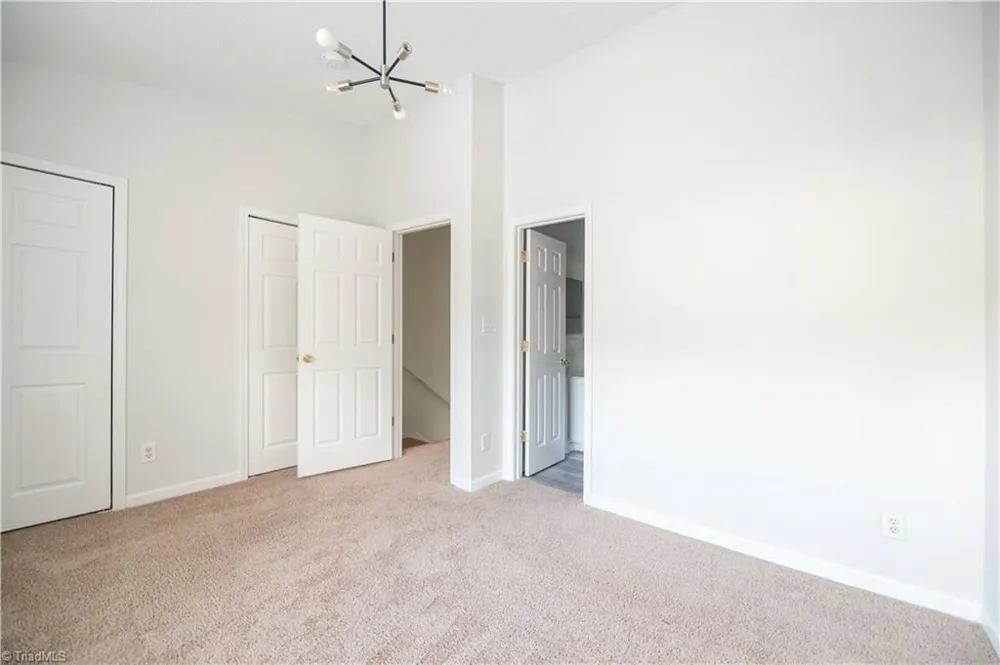 1024 Oak Blossom Way Whitsett, NC 27377