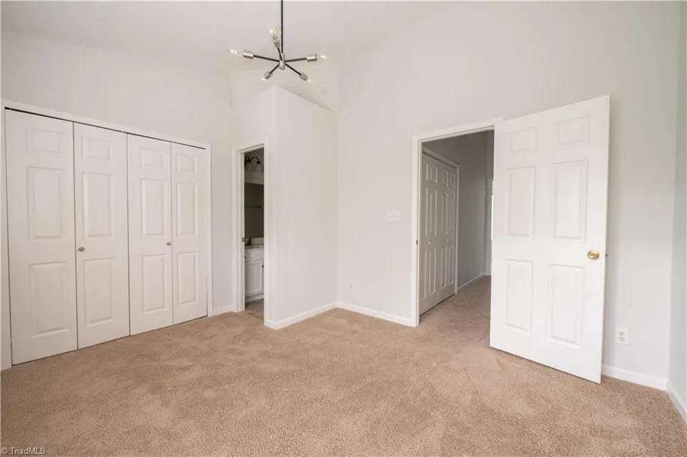 1024 Oak Blossom Way Whitsett, NC 27377