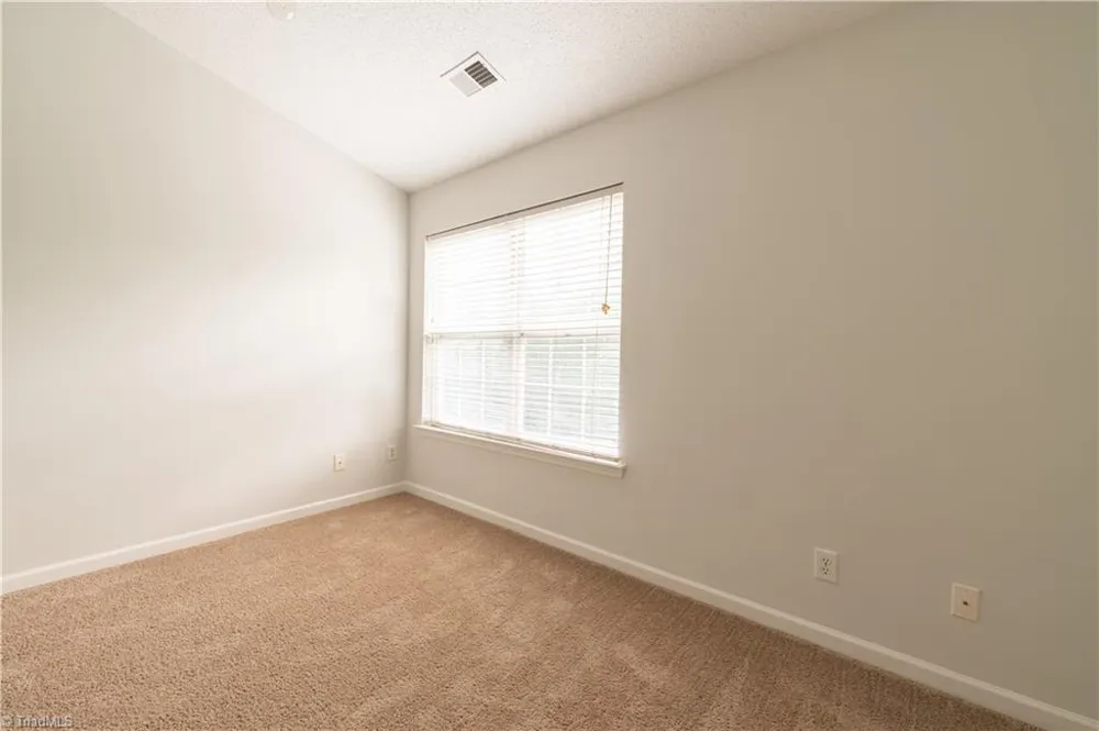 1024 Oak Blossom Way Whitsett, NC 27377